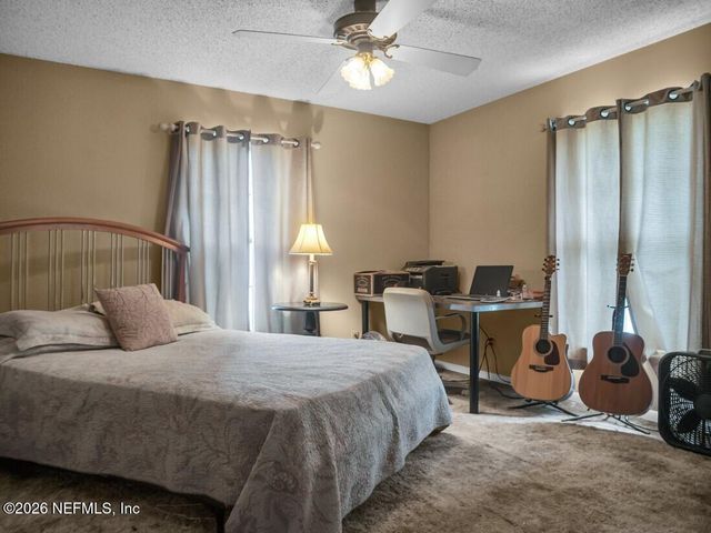 135 ASHLEY LAKE Drive, Melrose, FL 32666