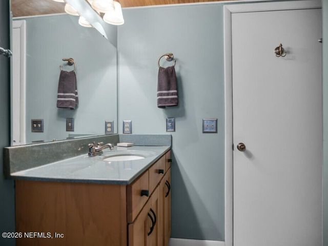 135 ASHLEY LAKE Drive, Melrose, FL 32666