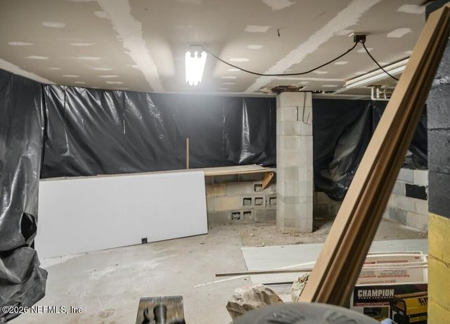 135 ASHLEY LAKE Drive, Melrose, FL 32666