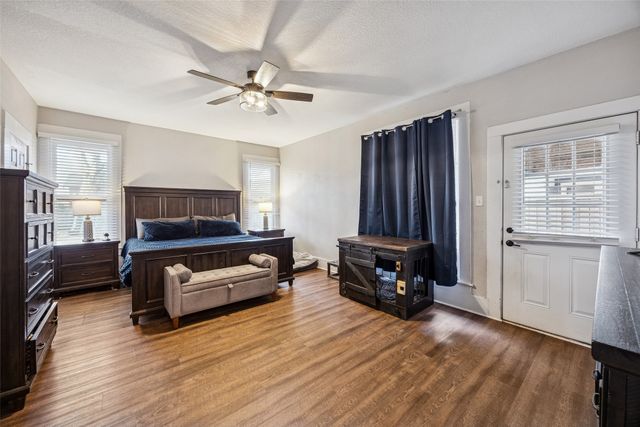 504 Featherston Street, Cleburne, TX 76033