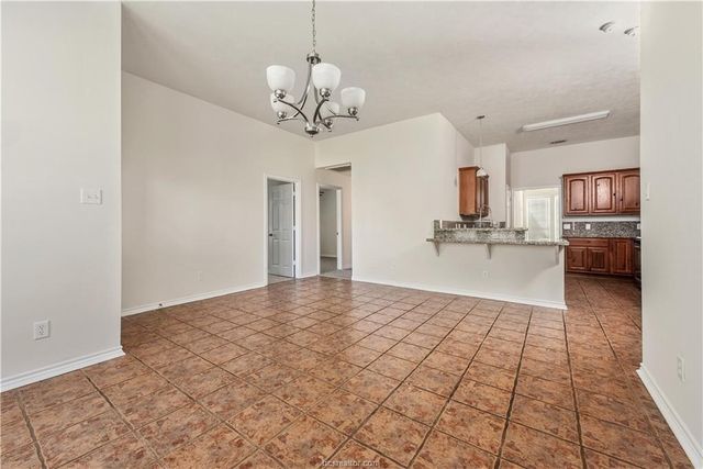 4009 Reatta Lane, College Station, TX 77845