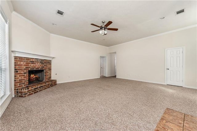 4009 Reatta Lane, College Station, TX 77845