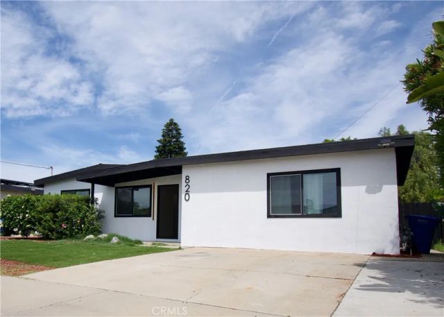 820 Iris, Imperial Beach, CA 91932