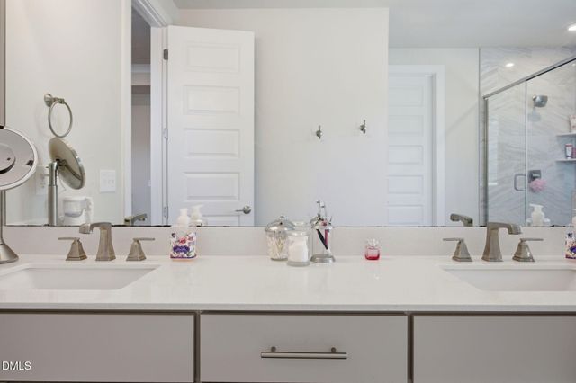2081 Florine Drive, Apex, NC 27502