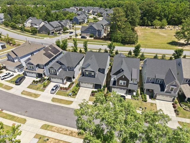 2081 Florine Drive, Apex, NC 27502