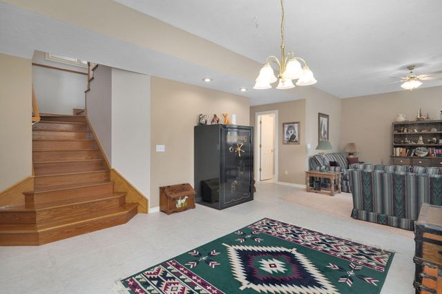 808 W Jackson Avenue, Nixa, MO 65714