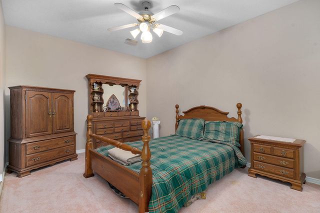 808 W Jackson Avenue, Nixa, MO 65714