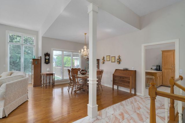 808 W Jackson Avenue, Nixa, MO 65714