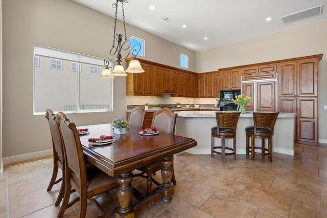 80140 ViA Tesoro, La Quinta, CA 92253