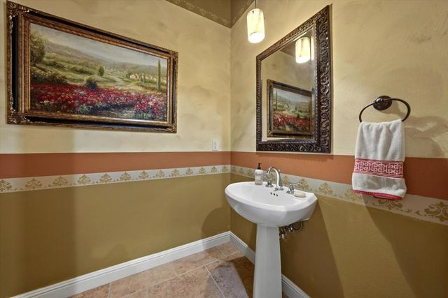 80140 ViA Tesoro, La Quinta, CA 92253