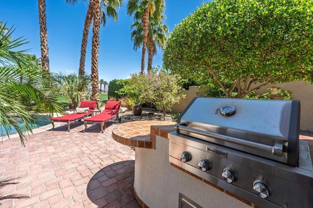 80140 ViA Tesoro, La Quinta, CA 92253