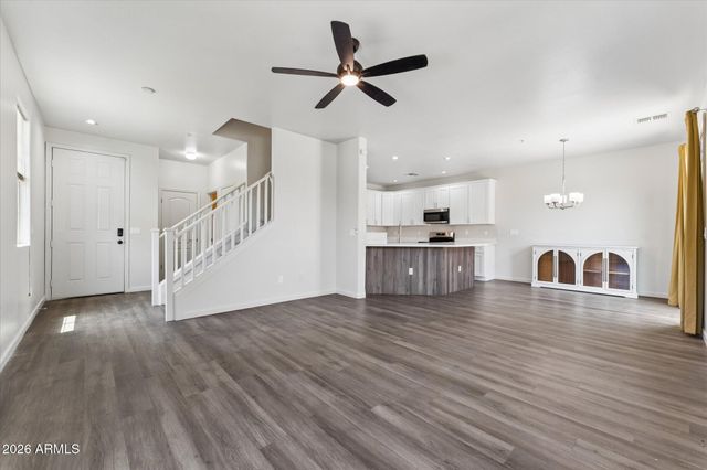 1433 N 80TH Lane, Phoenix, AZ 85043