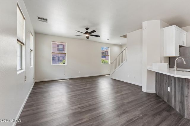 1433 N 80TH Lane, Phoenix, AZ 85043