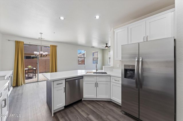 1433 N 80TH Lane, Phoenix, AZ 85043