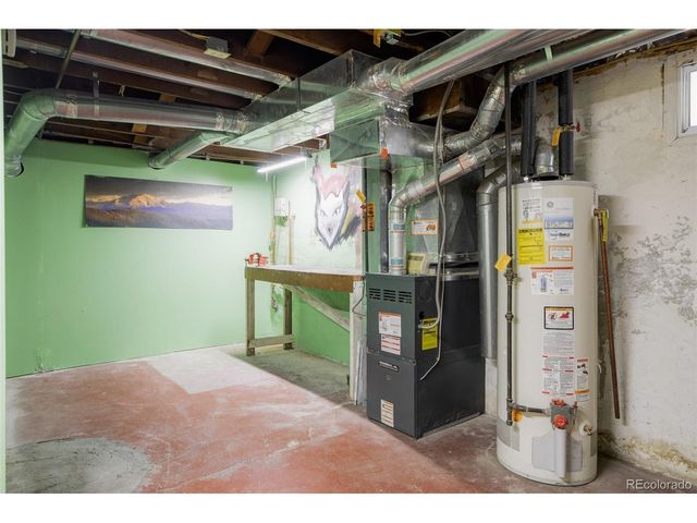 851 S Vine St, Denver, CO 80209
