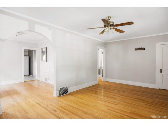 851 S Vine St, Denver, CO 80209