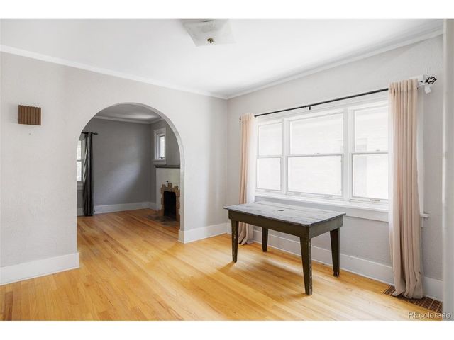851 S Vine St, Denver, CO 80209