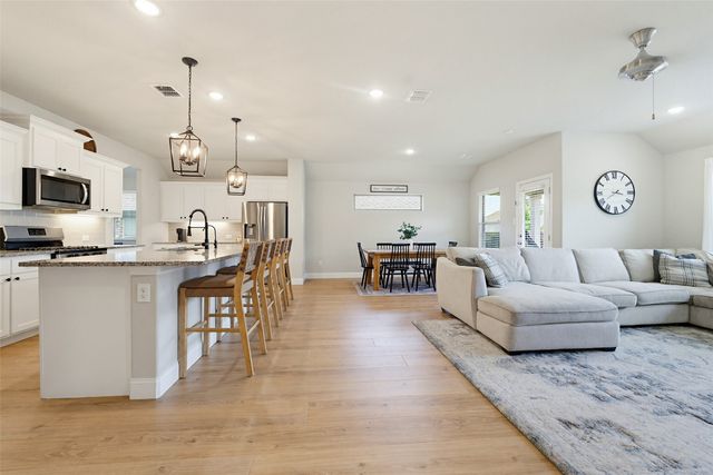 483 Crystal Clear Lane, Princeton, TX 75407