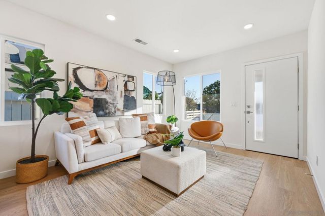 4416 40Th St, San Diego, CA 92116