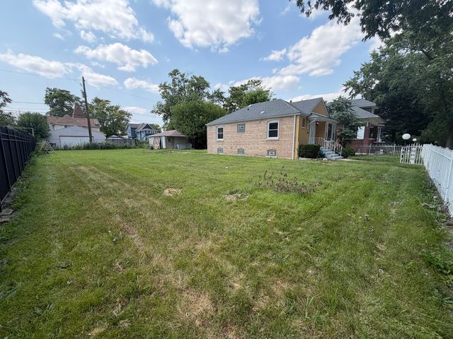 10122 S WALLACE Street, Chicago, IL 60628