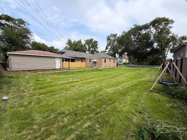 10122 S WALLACE Street, Chicago, IL 60628