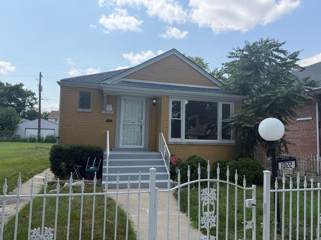 10122 S WALLACE Street, Chicago, IL 60628