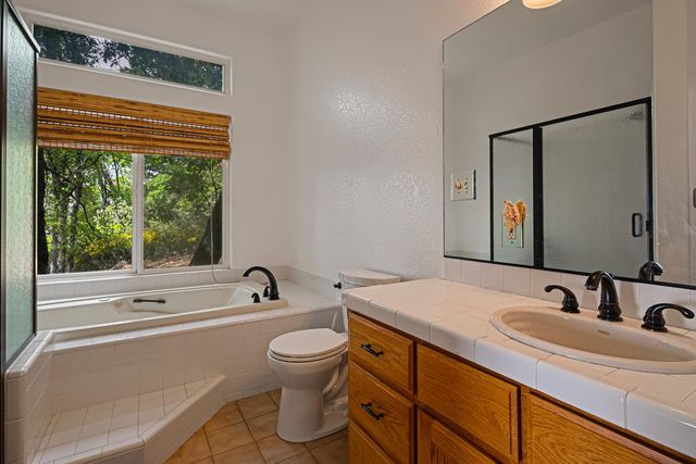 2240 Slate Ct, Greenwood, CA 95635