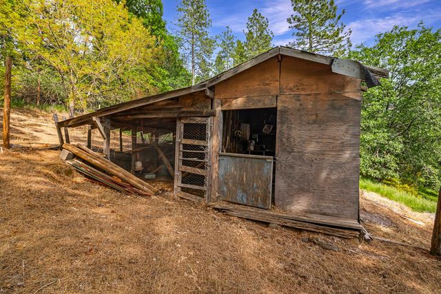 2240 Slate Ct, Greenwood, CA 95635