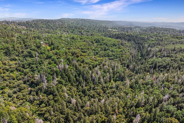 2240 Slate Ct, Greenwood, CA 95635