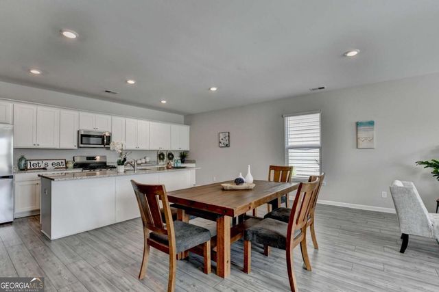 292 Grey Falcon Avenue, Braselton, GA 30517
