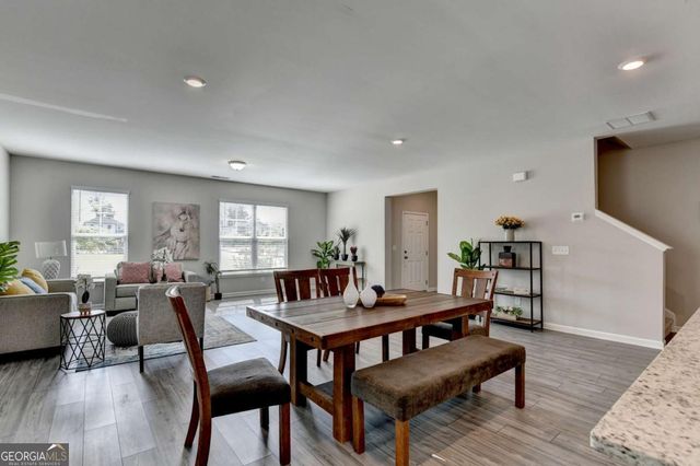 292 Grey Falcon Avenue, Braselton, GA 30517