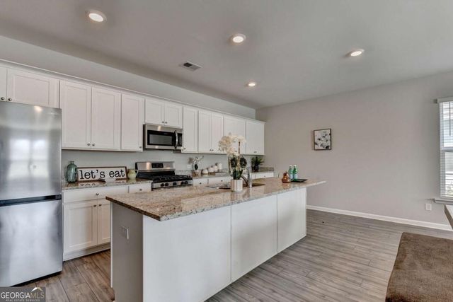292 Grey Falcon Avenue, Braselton, GA 30517