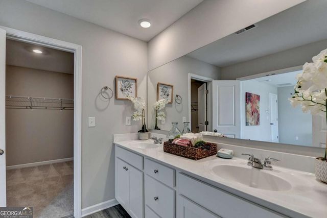 292 Grey Falcon Avenue, Braselton, GA 30517