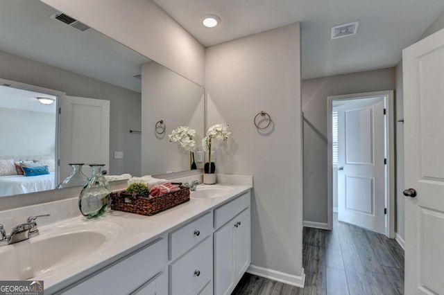 292 Grey Falcon Avenue, Braselton, GA 30517