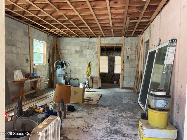 2360 Cottonwood Avenue, Melbourne, FL 32904