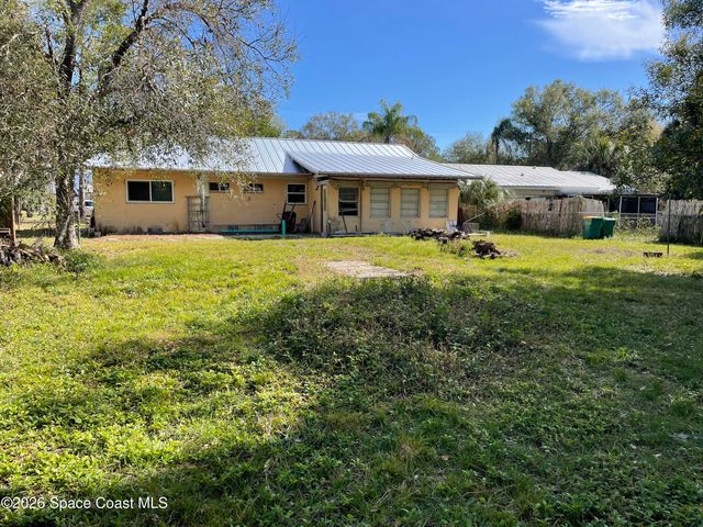 2360 Cottonwood Avenue, Melbourne, FL 32904