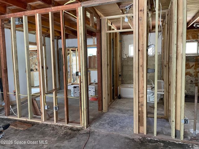 2360 Cottonwood Avenue, Melbourne, FL 32904