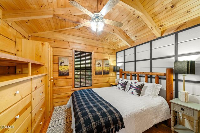 1107 Ridgefield Drive, Sevierville, TN 37876