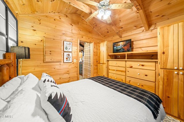 1107 Ridgefield Drive, Sevierville, TN 37876