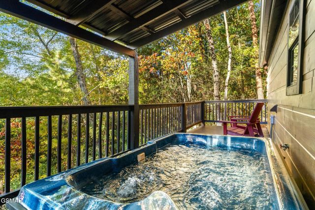 1107 Ridgefield Drive, Sevierville, TN 37876