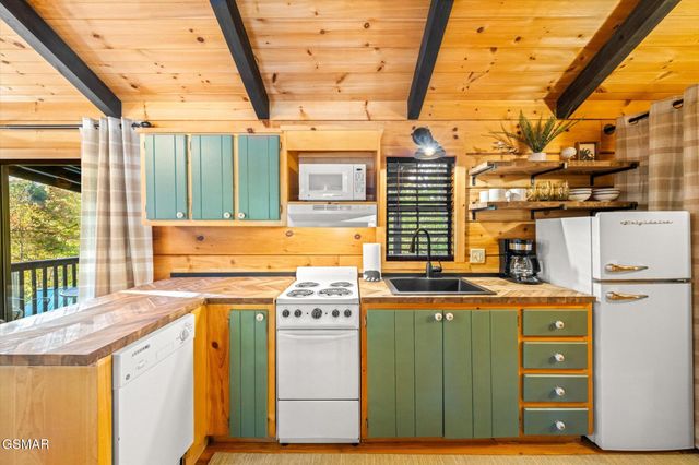 1107 Ridgefield Drive, Sevierville, TN 37876