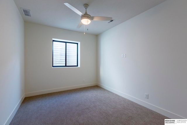 21404 Morning View Drive, Elkhorn, NE 68022
