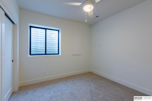 21404 Morning View Drive, Elkhorn, NE 68022