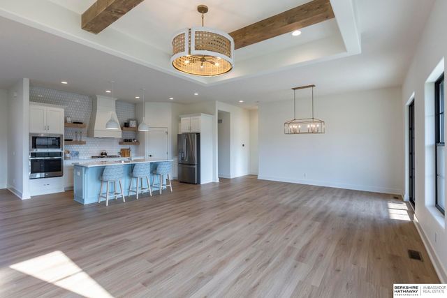 21404 Morning View Drive, Elkhorn, NE 68022