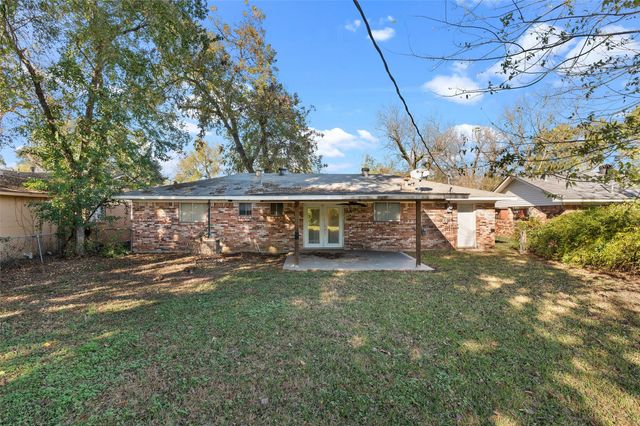 1712 Bradley Street, Bossier City, LA 71112