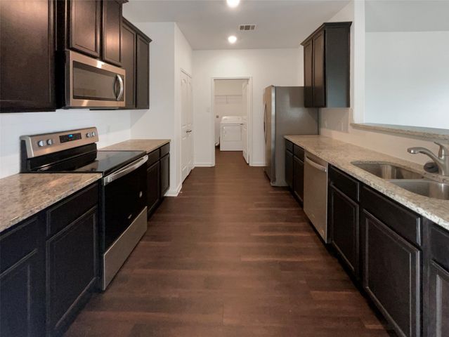 1532 Mackinac Drive, Crowley, TX 76036