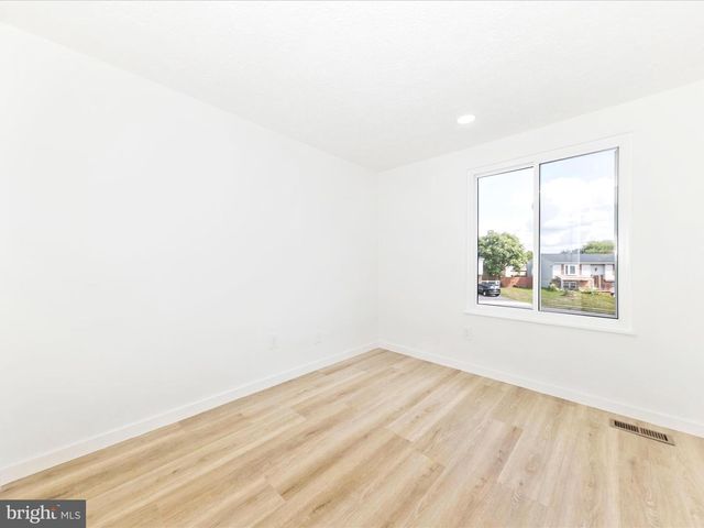 543 LOGAN ST, Frederick, MD 21701