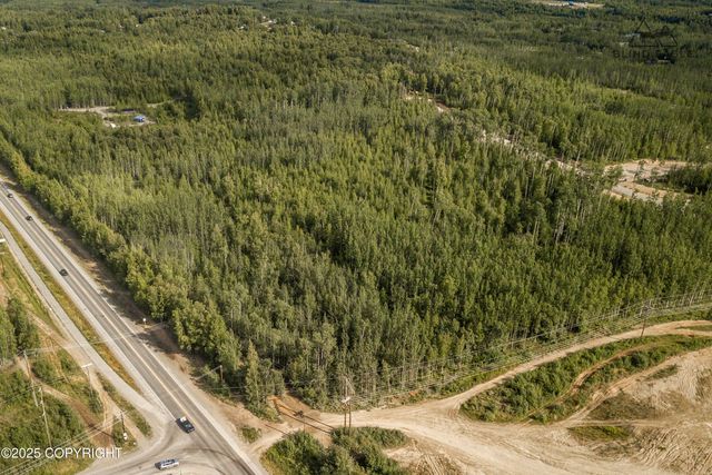 14596 W Big Lake Road, Big Lake, AK 99652