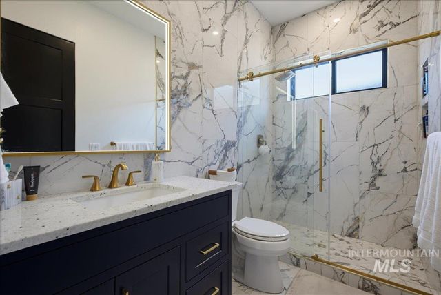 5778 N Stafford Ln, Meridian, ID 83646