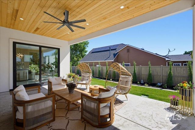 5778 N Stafford Ln, Meridian, ID 83646